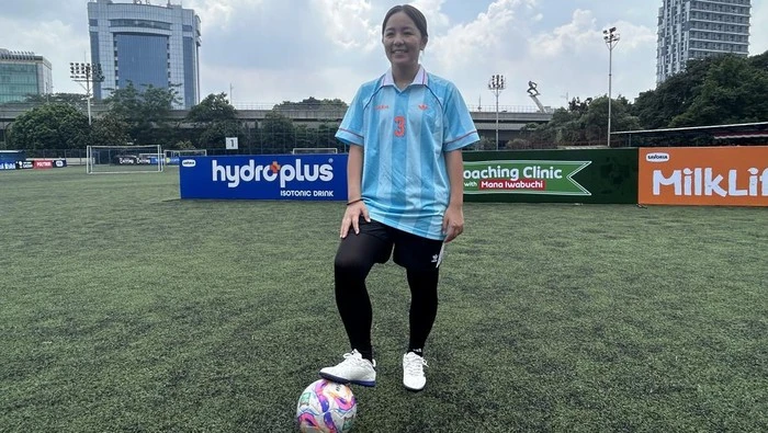 Di Jakarta, Legenda Timnas Jepang Bagi Ilmu ke 100 Pesepakbola Putri