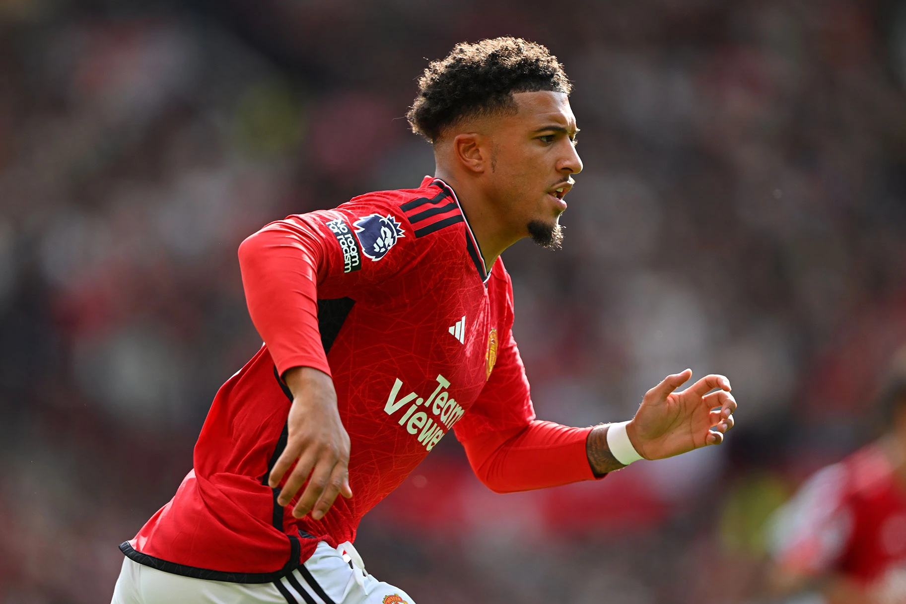 Jadon Sancho Pusingkan MU