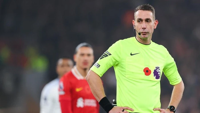 Eks Wasit David Coote Terjerat Kasus Dugaan Pedophilia