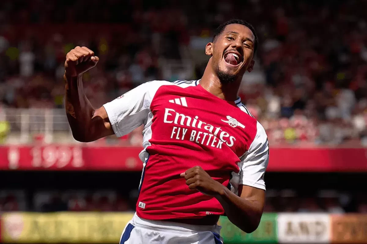 Real Madrid Kalah Saing, Saliba Perpanjang Masa Bakti di Arsenal