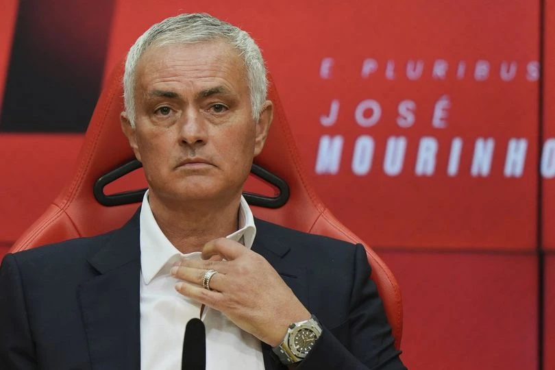 Jelang ke Stamford Bridge Lagi, Mourinho Singgung Era Kejayaan Chelsea