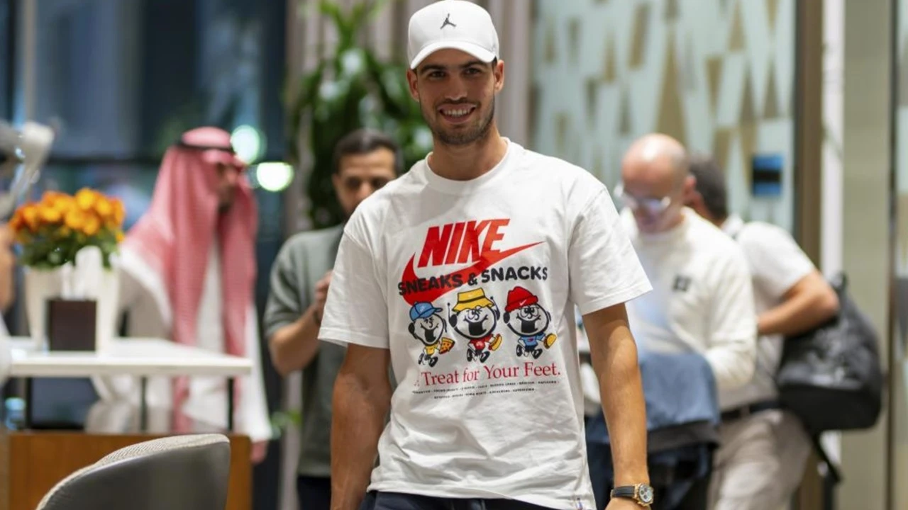 Walau Ada Keraguan , Carlos Alcaraz Tetap Optimis Menuju Akhir Musim